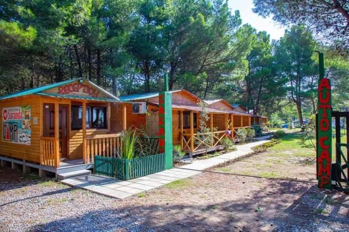 הוילה אולסינץ' Saranda Beach Bungalow מראה חיצוני תמונה